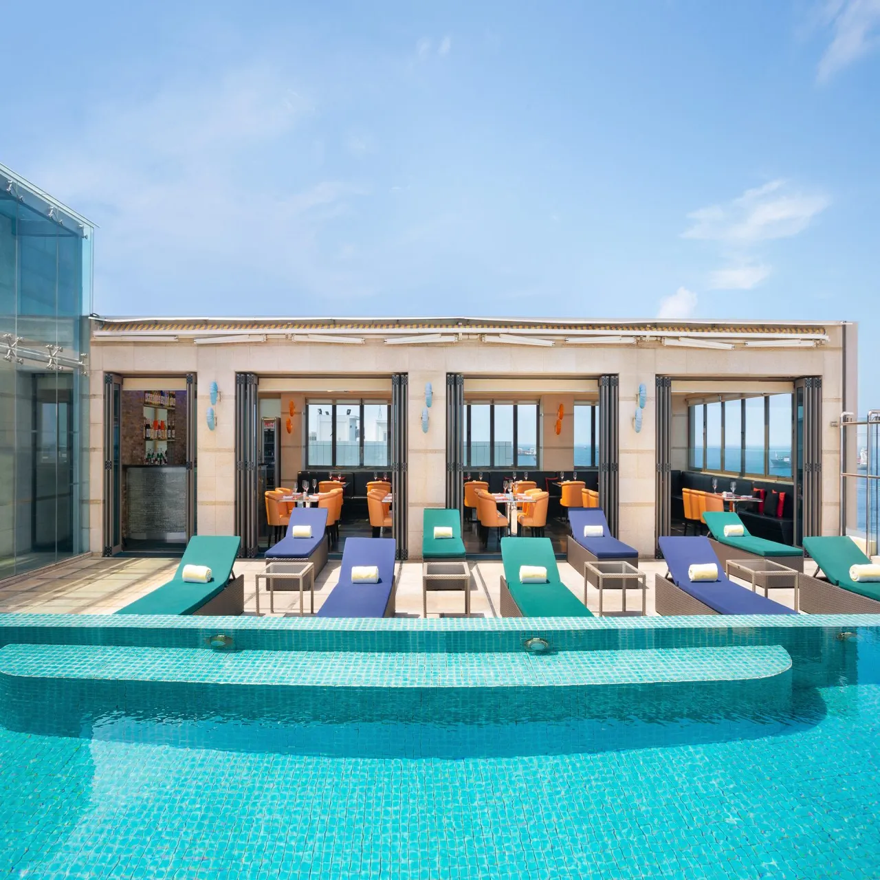 Rooftop Infinity Pool at Hotel Jen Malé by Shangri-La on Malé, Maldives