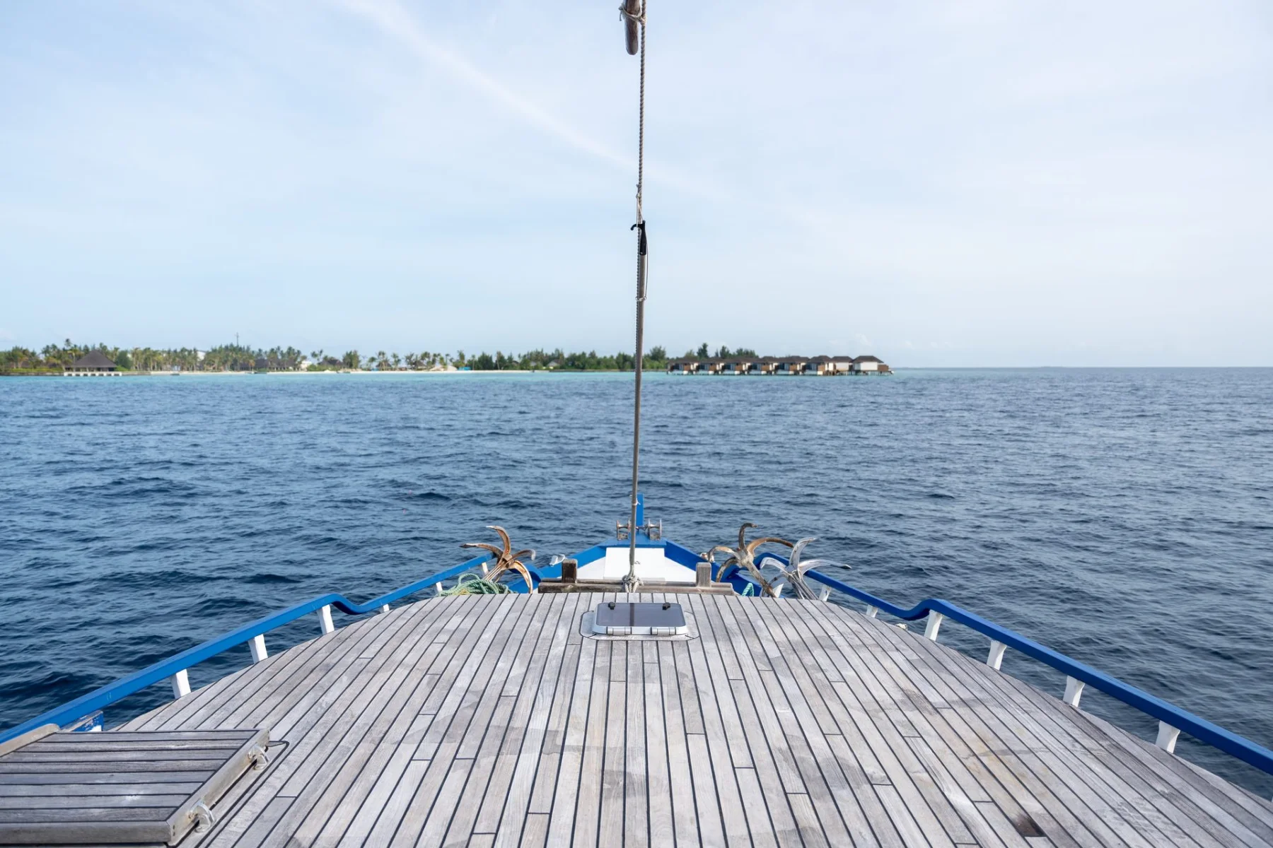Koimala sundeck looking out over the Maldives atoll waters